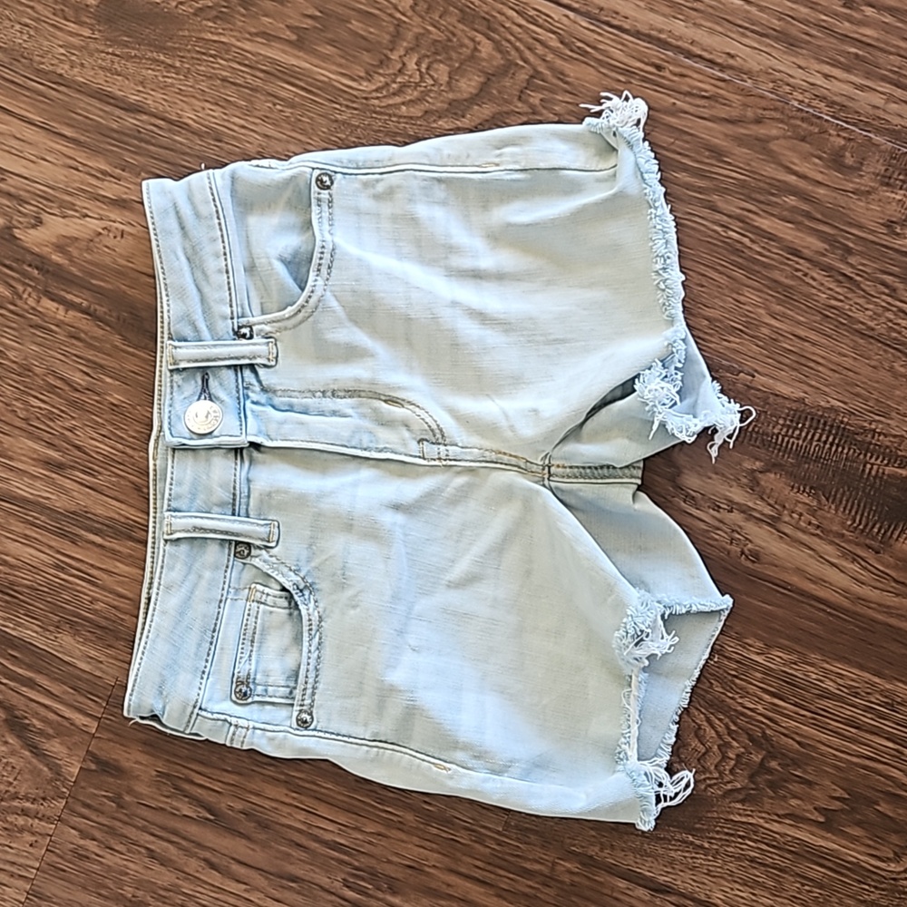 American Eagle Size 00 High Rise Shortie Light Wash Jean Shorts